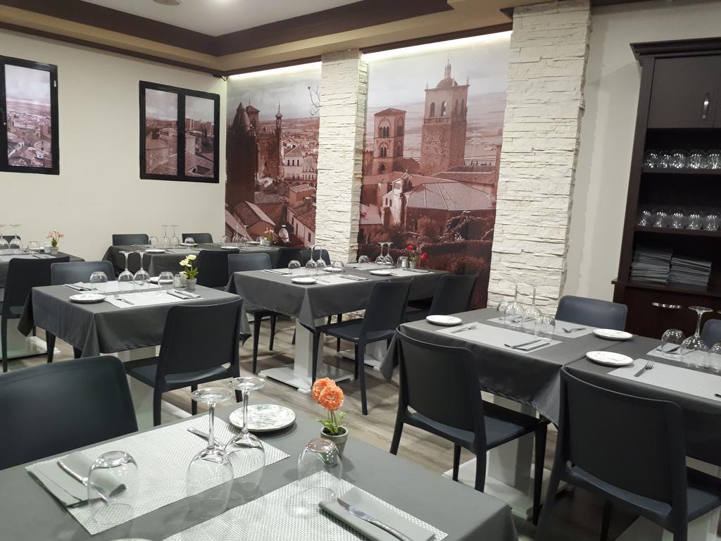 Hostal Julio Trujillo Bagian luar foto