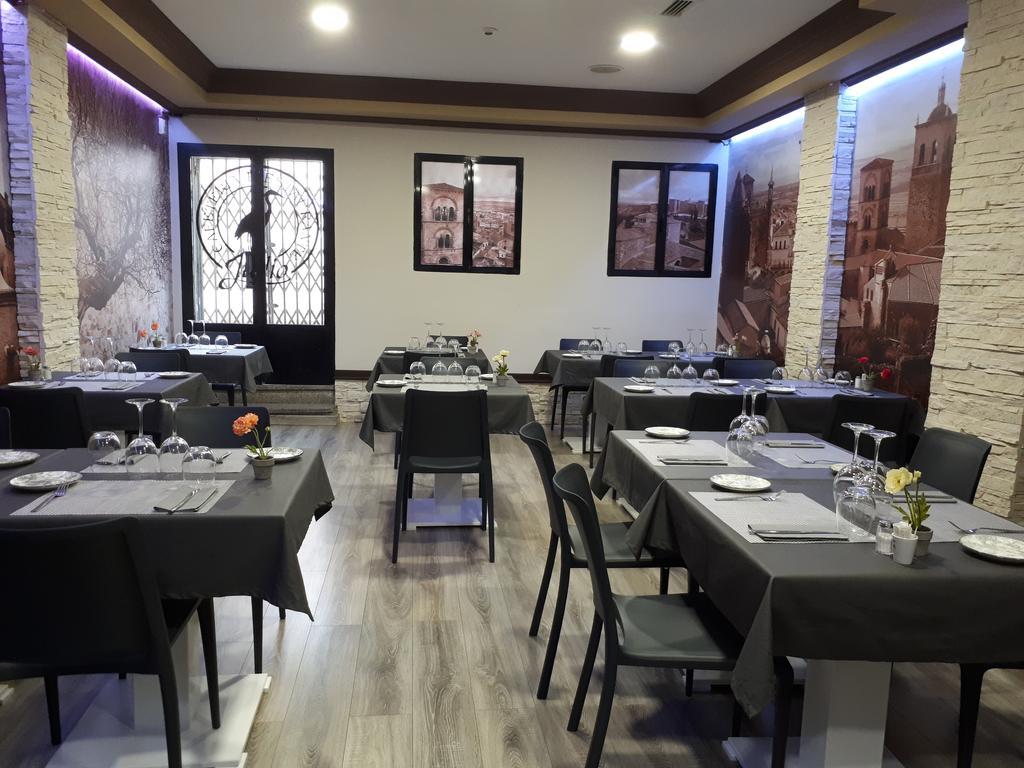 Hostal Julio Trujillo Bagian luar foto