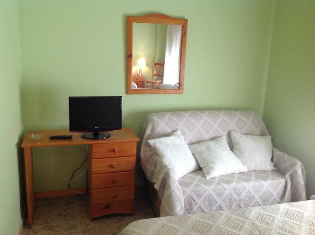 Hostal Julio Trujillo Bagian luar foto